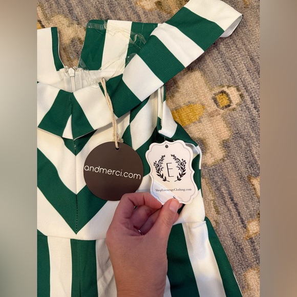 &Merci Green White Stripe Off the Shoulder Jumpsuit Size Small NWT - Picture 3 of 7